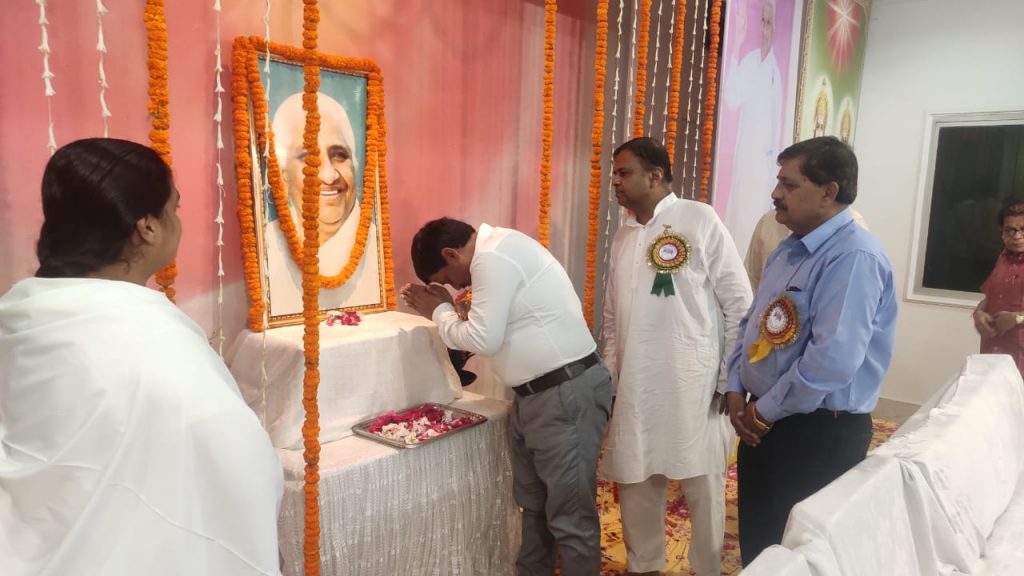 25 अगस्त, डॉ० दादी प्रकाशमणि जी की 14वीं पुण्यतिथि - 